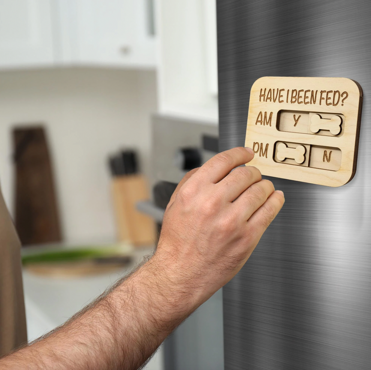 Did You Feed the Dog? AM/PM Flip Sign Magnet – Dog Feeding Tracker, Feeder Reminder, Daily Pet Care Chart