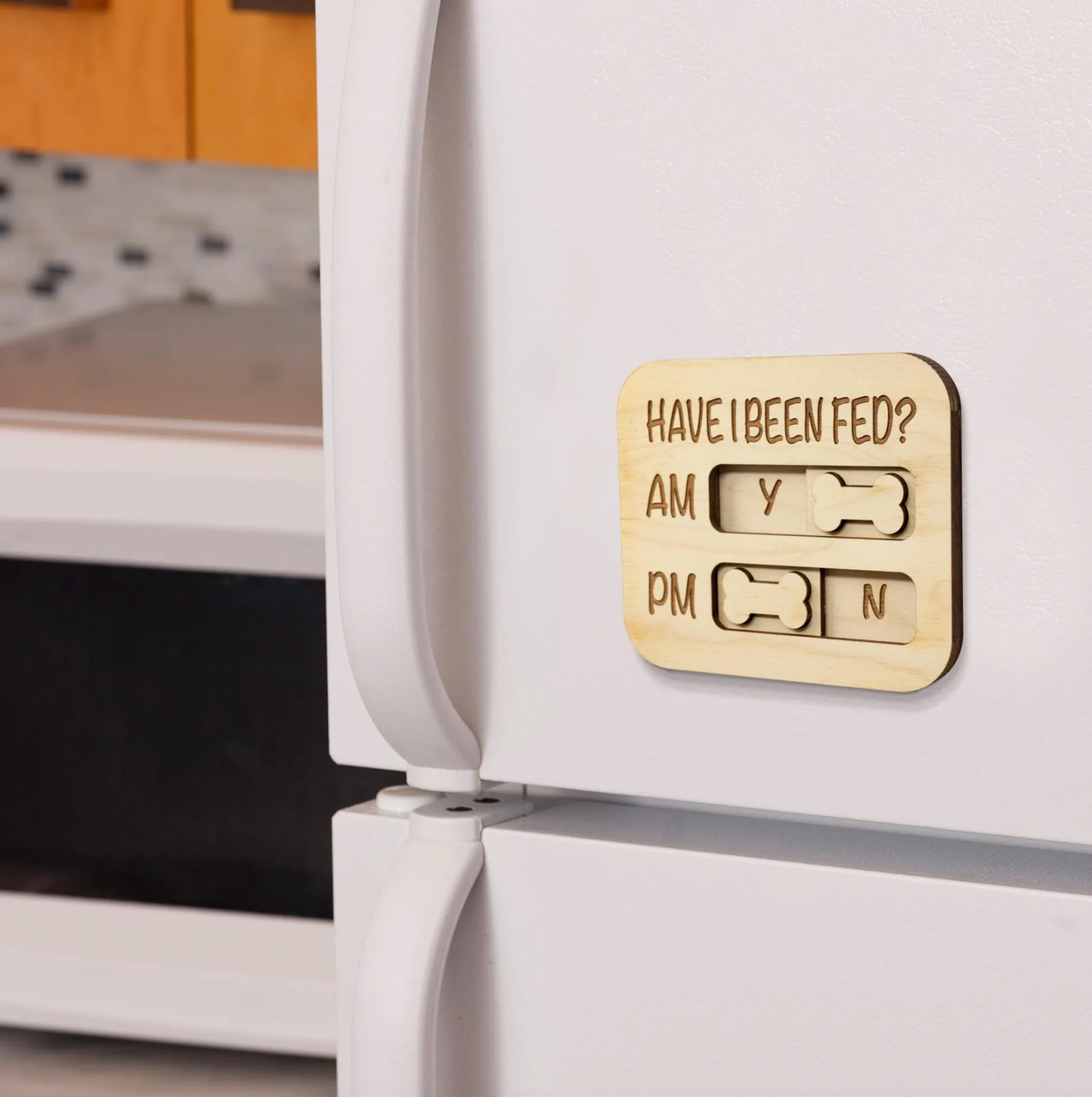 Did You Feed the Dog? AM/PM Flip Sign Magnet – Dog Feeding Tracker, Feeder Reminder, Daily Pet Care Chart